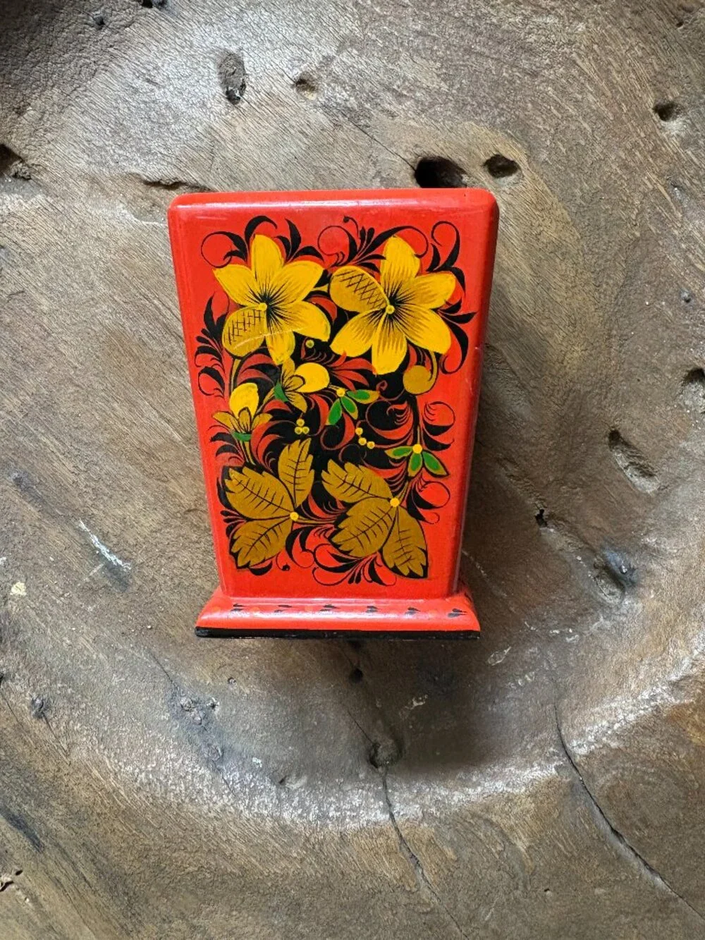 Russian folk art khokhloma handpainted small vessel pen/pencil cup? READ